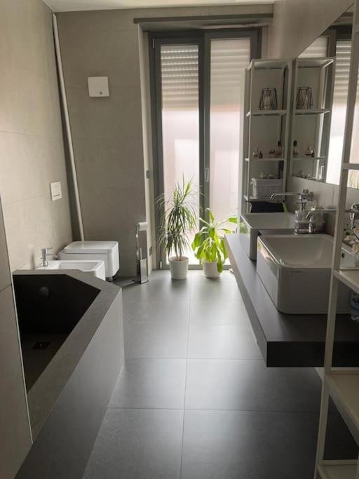Ferienwohnung *Luxus393* Metro A 50M, Lingotto Fiere, Ospedali Turin Exterior foto