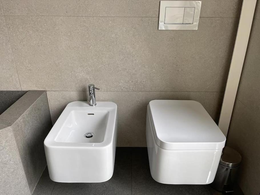 Ferienwohnung *Luxus393* Metro A 50M, Lingotto Fiere, Ospedali Turin Exterior foto